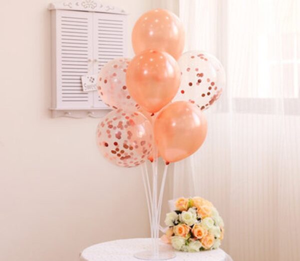 Bouquets With 7 Balloons For Table Centerpiece